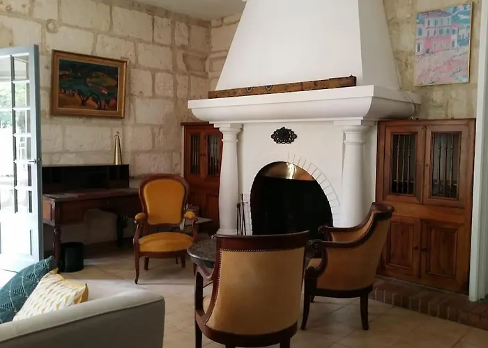 Maison Dans Un Mas Le Moulin Piot Бельгард